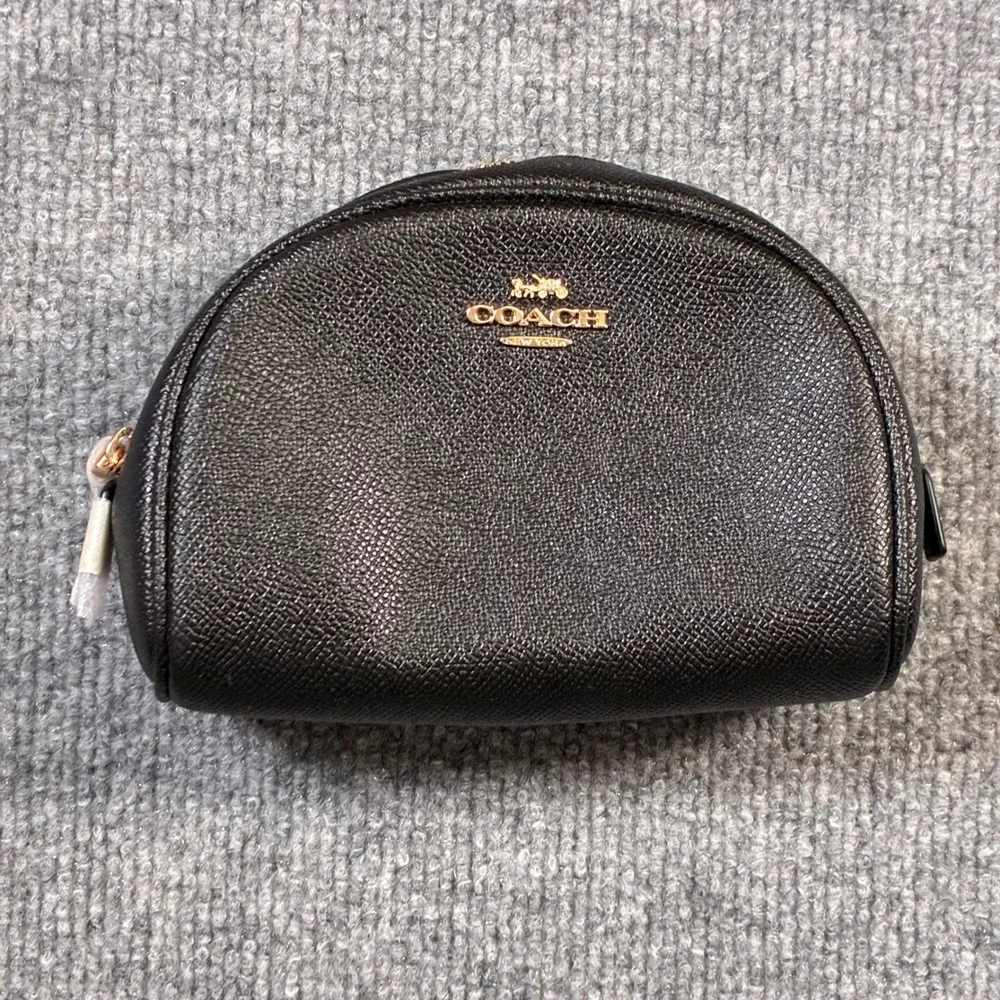 Coach Dome Cosmetic Case Womens OS Black Crossgrain Leather Gold C9984 New
